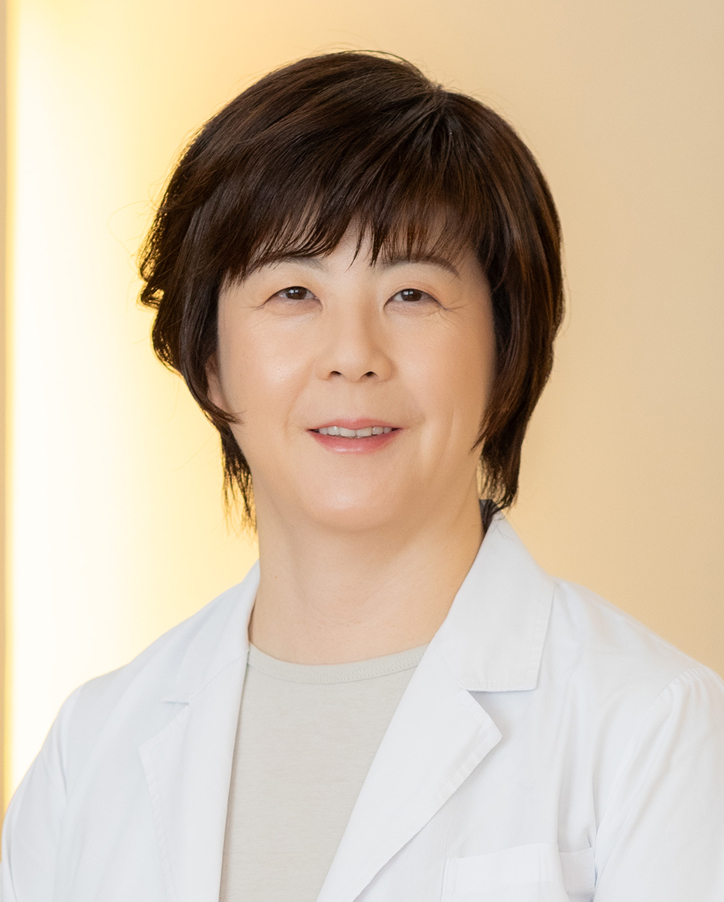 生駒友美院長挨拶